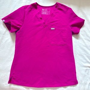 FIGS one Pocket scrub top - magenta
